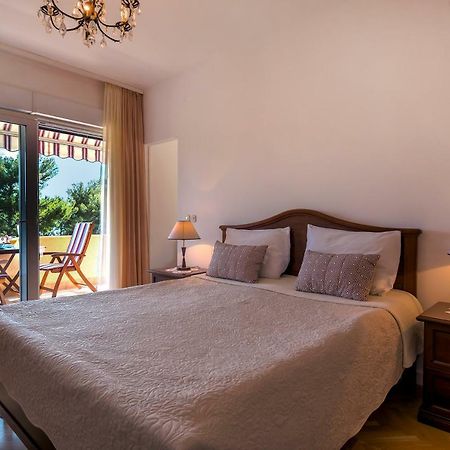 Apartments Emi Split Luaran gambar