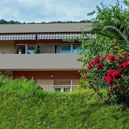 Apartments Emi Split Luaran gambar