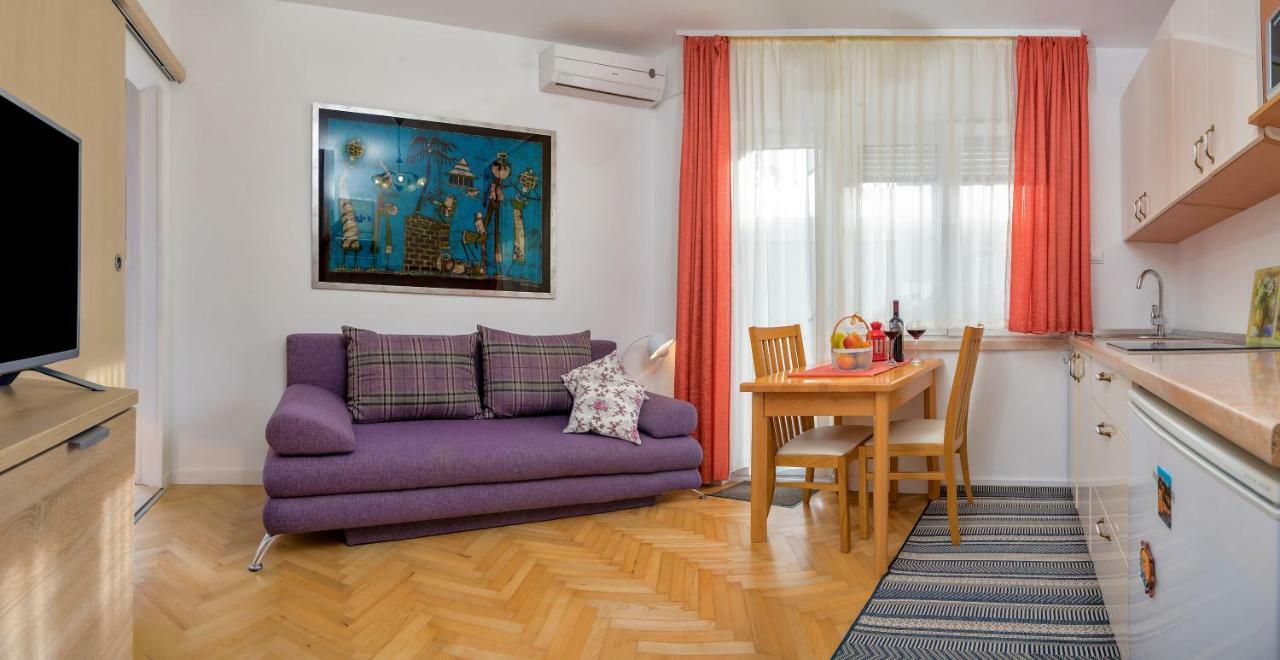 Apartments Emi Split Luaran gambar